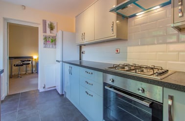 Gordon Road, Plasnewydd, Cardiff - Image 2